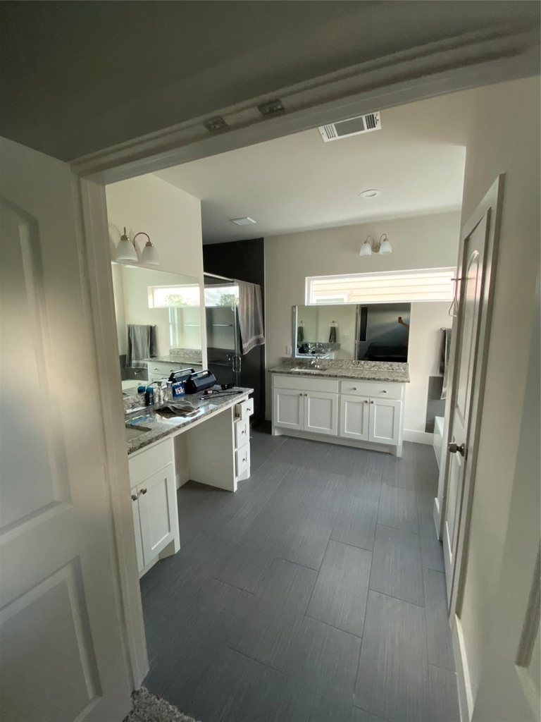 9741 Fabiola Drive - Photo 4