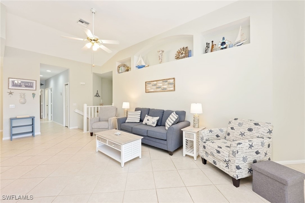 7828 Gardner Drive - Photo 4