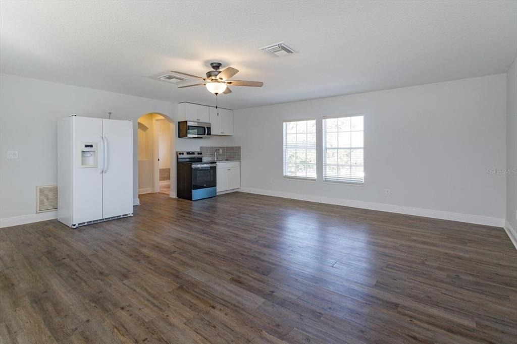 7121 Blue Indigo Crescent - Photo 2