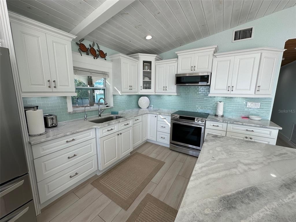 5 Park Avenue - Photo 38