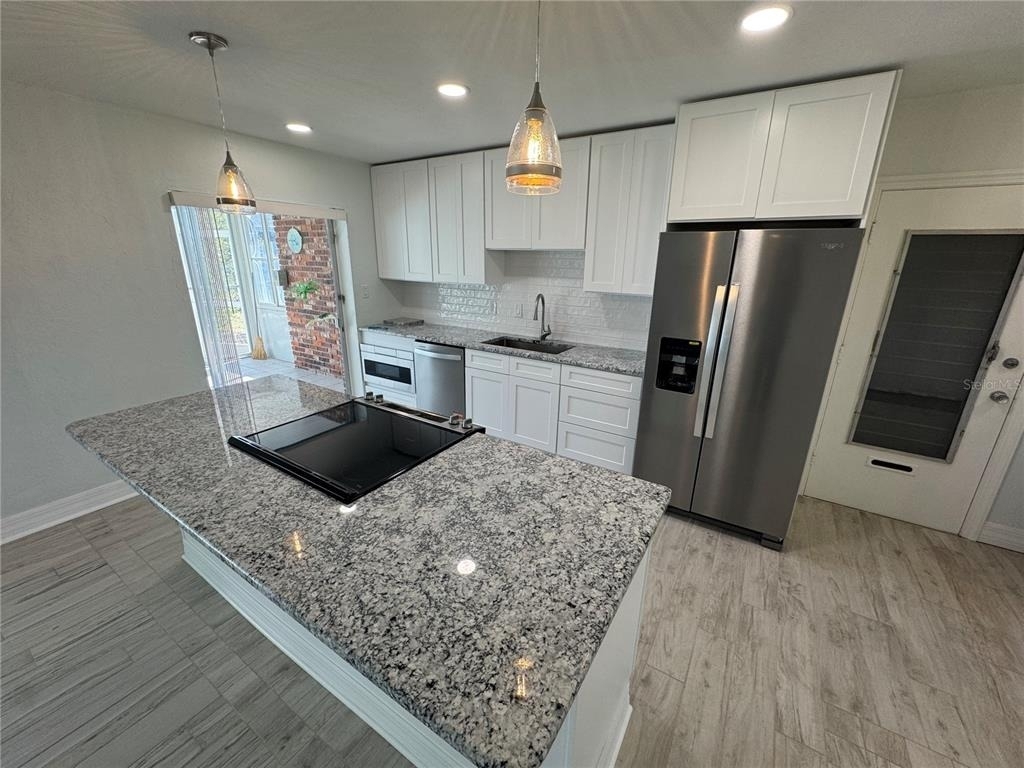 189 Small Street Se - Photo 8