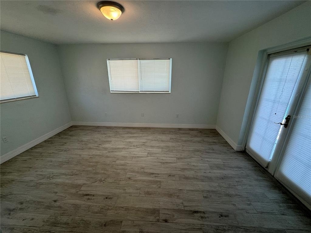 189 Small Street Se - Photo 22