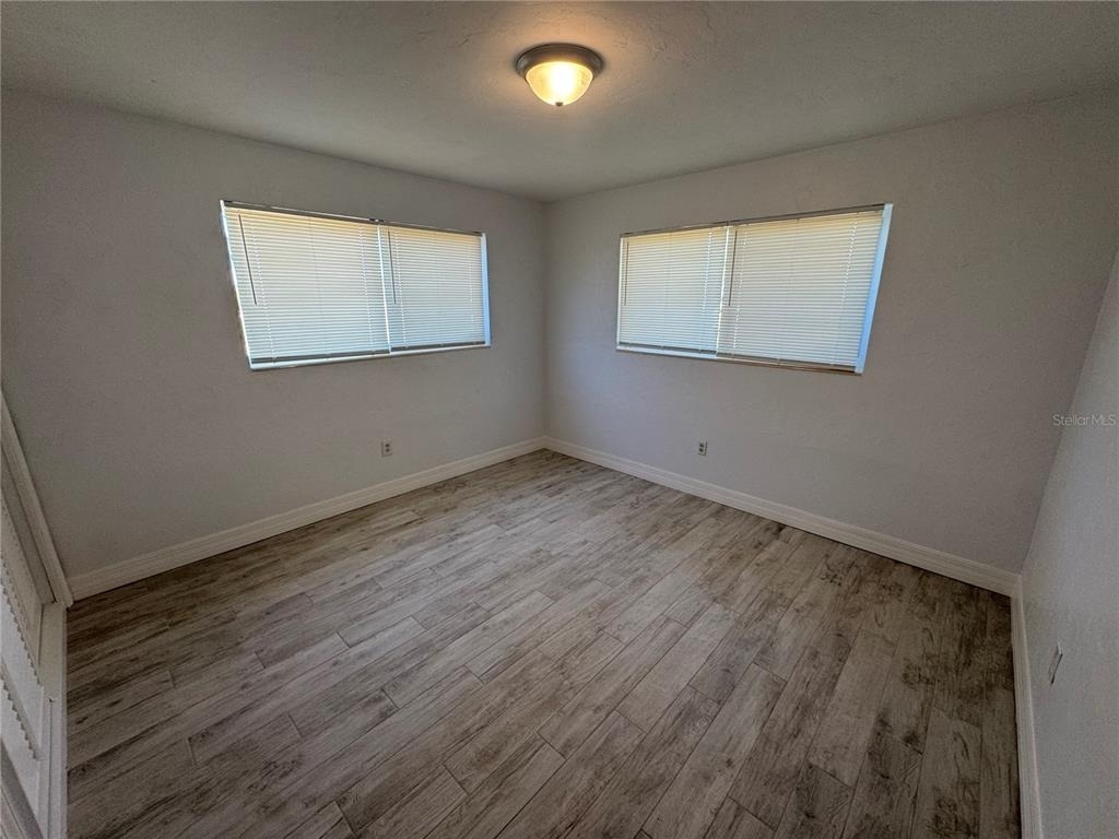 189 Small Street Se - Photo 12