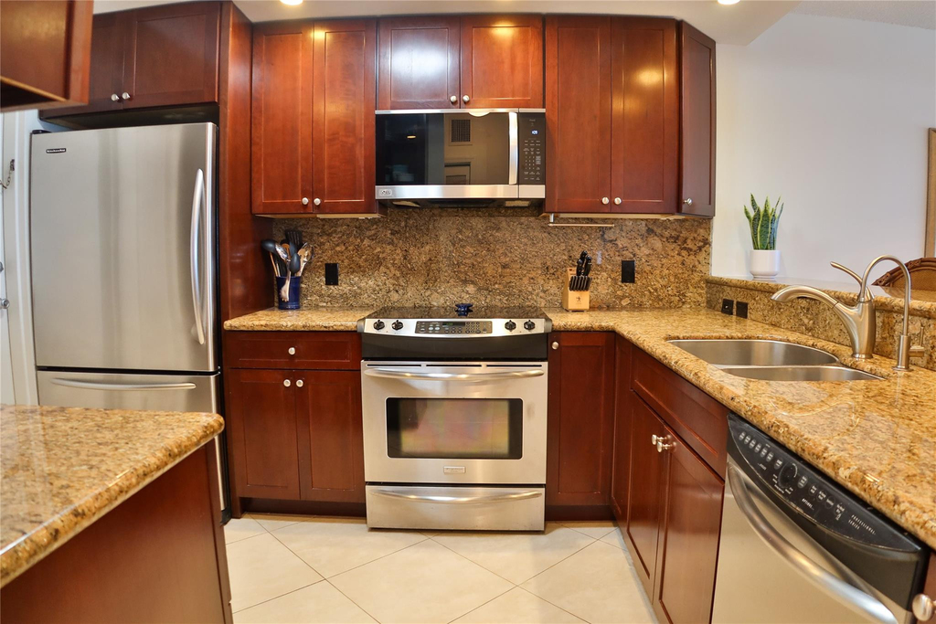 1500 S Ocean Boulevard - Photo 7