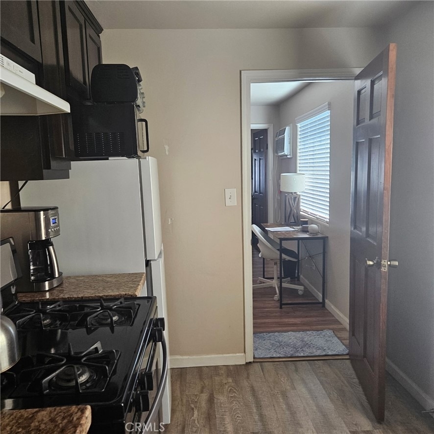 820 Jackson - Photo 1
