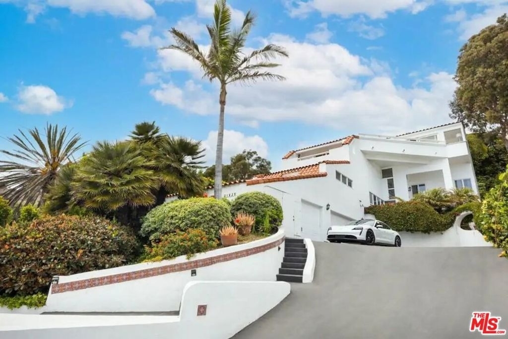 21625 Pacific Coast Highway - Photo 18