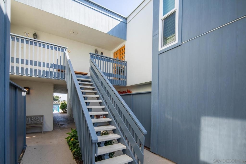 8 Antigua Ct - Photo 2