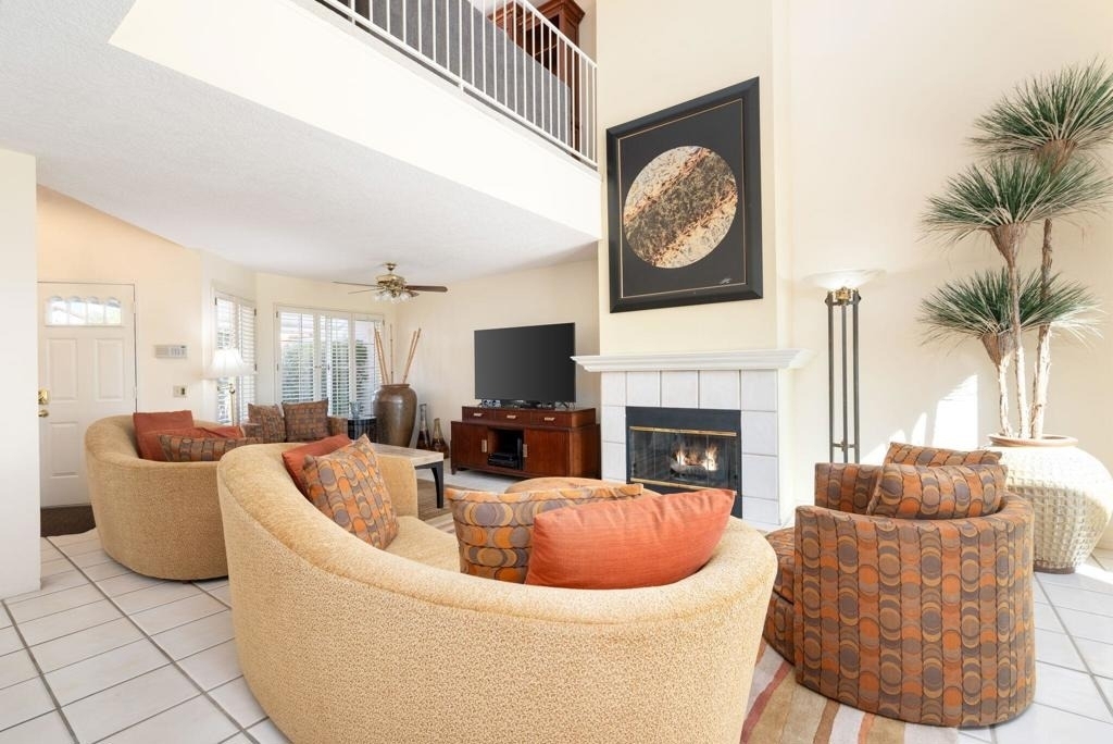 260 Vista Royale Circle E - Photo 3