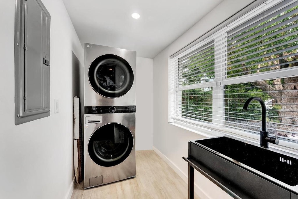 320 Nw 3rd Avenue - Photo 23