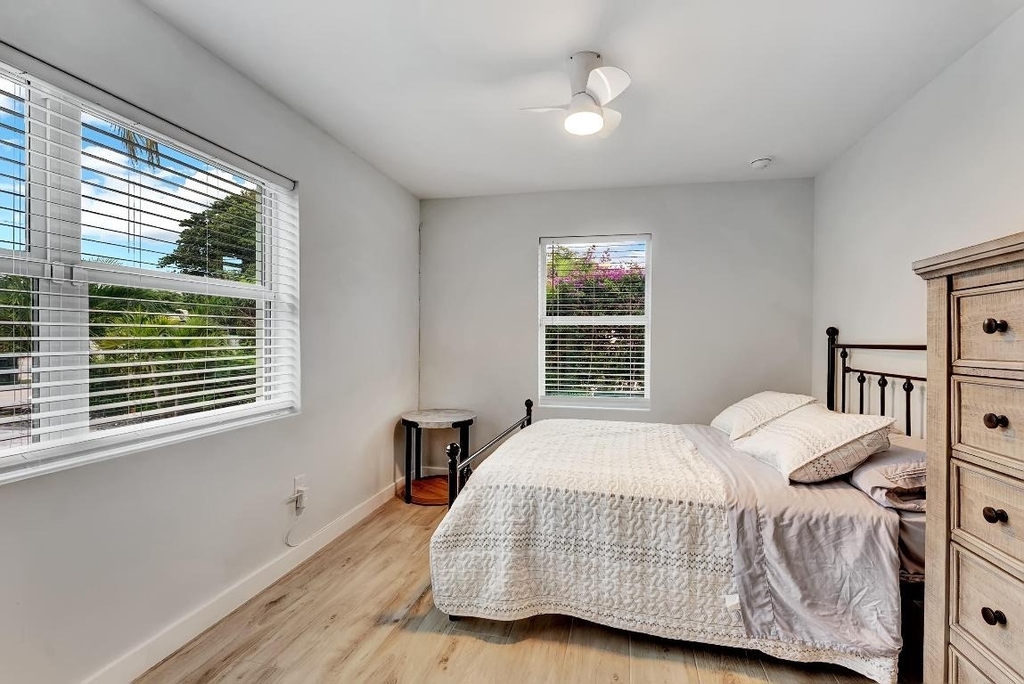 320 Nw 3rd Avenue - Photo 6