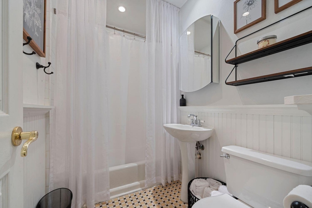 302 Nw 16th Street - Photo 29
