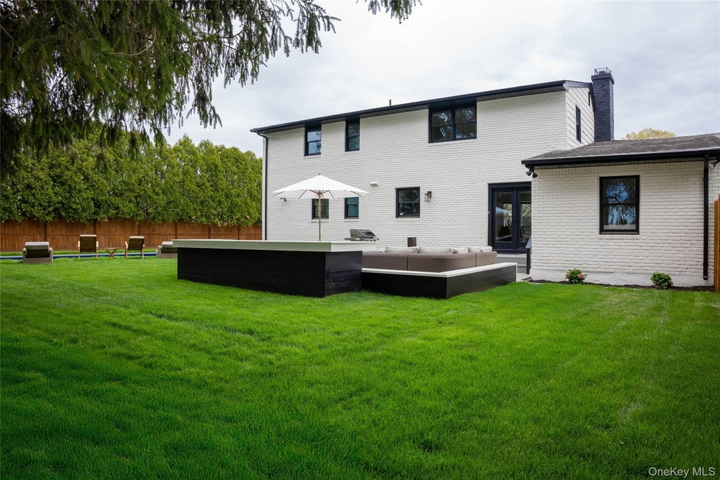 17 Underhill Drive - Photo 15