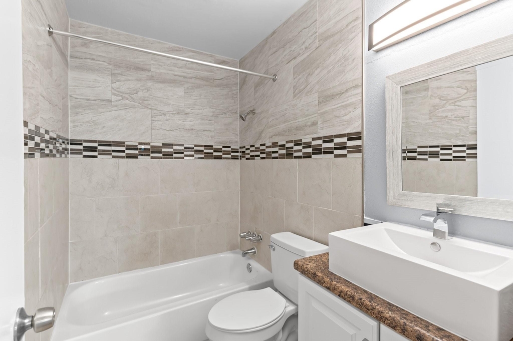 7617 Meador Ave - Photo 9