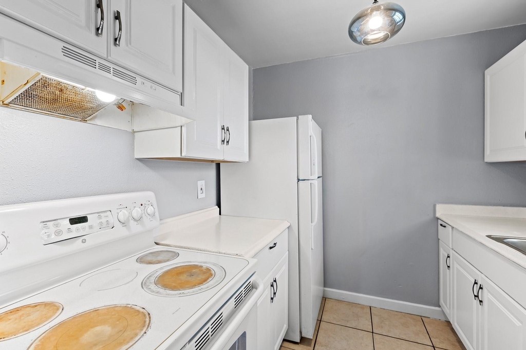 7617 Meador Ave - Photo 12