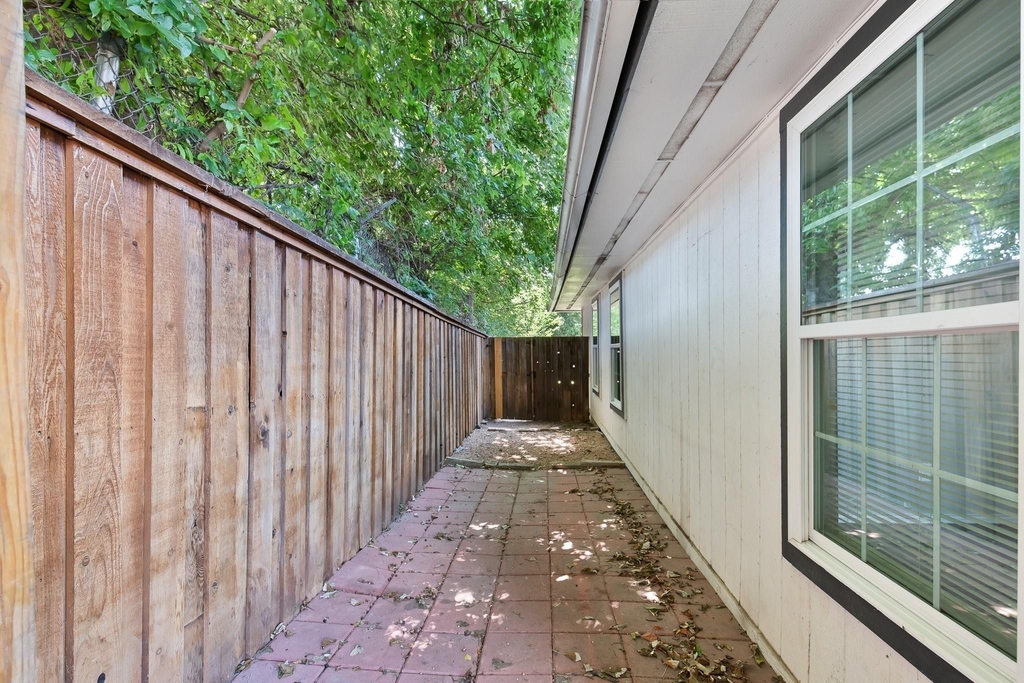 7617 Meador Ave - Photo 16