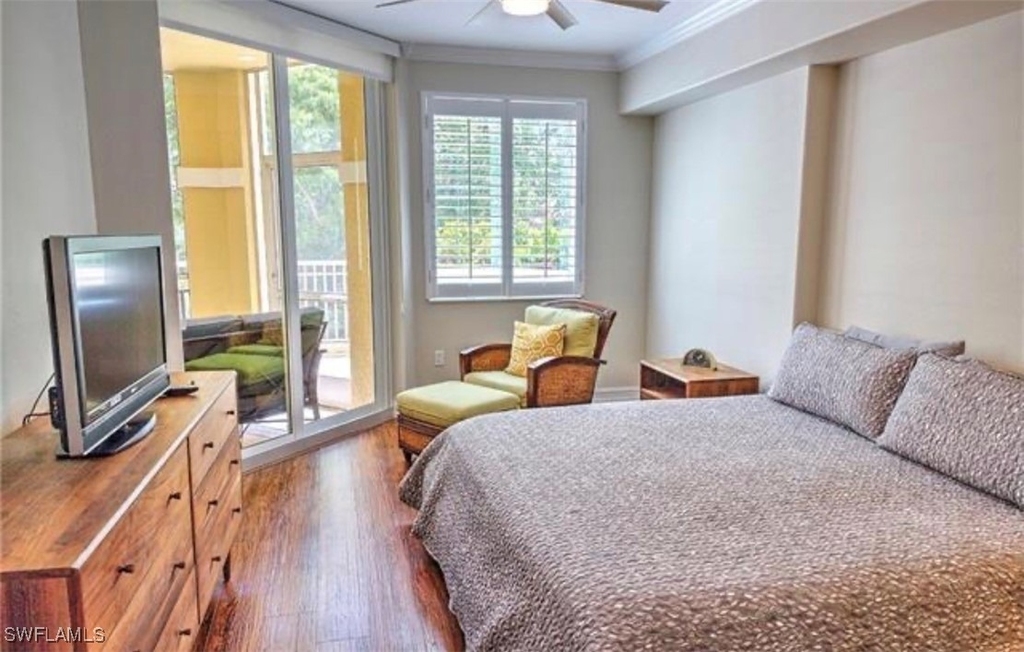 2738 Tiburon Boulevard E - Photo 2