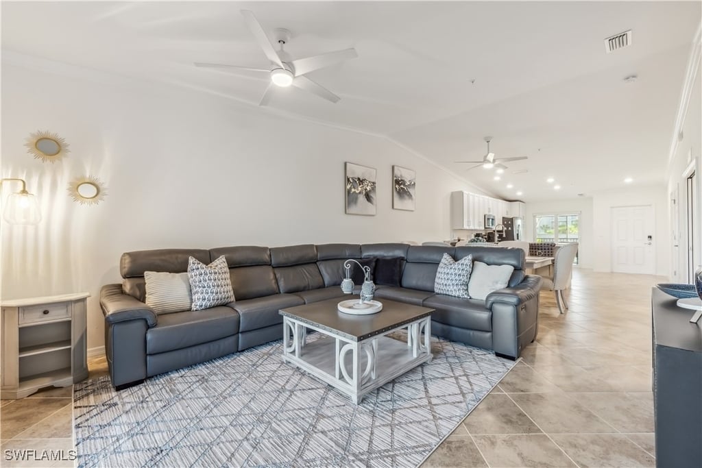 43051 Greenway Boulevard - Photo 3
