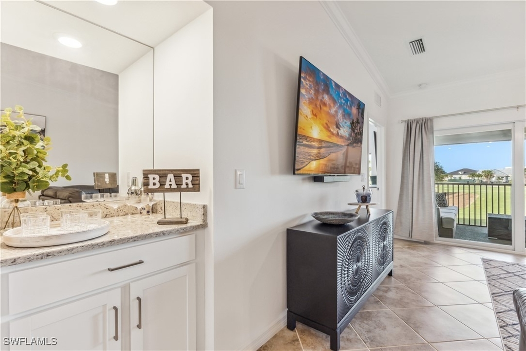 43051 Greenway Boulevard - Photo 5