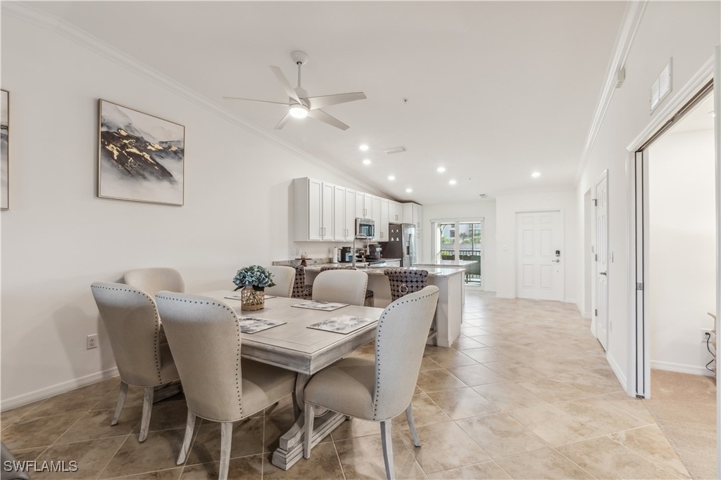 43051 Greenway Boulevard - Photo 2