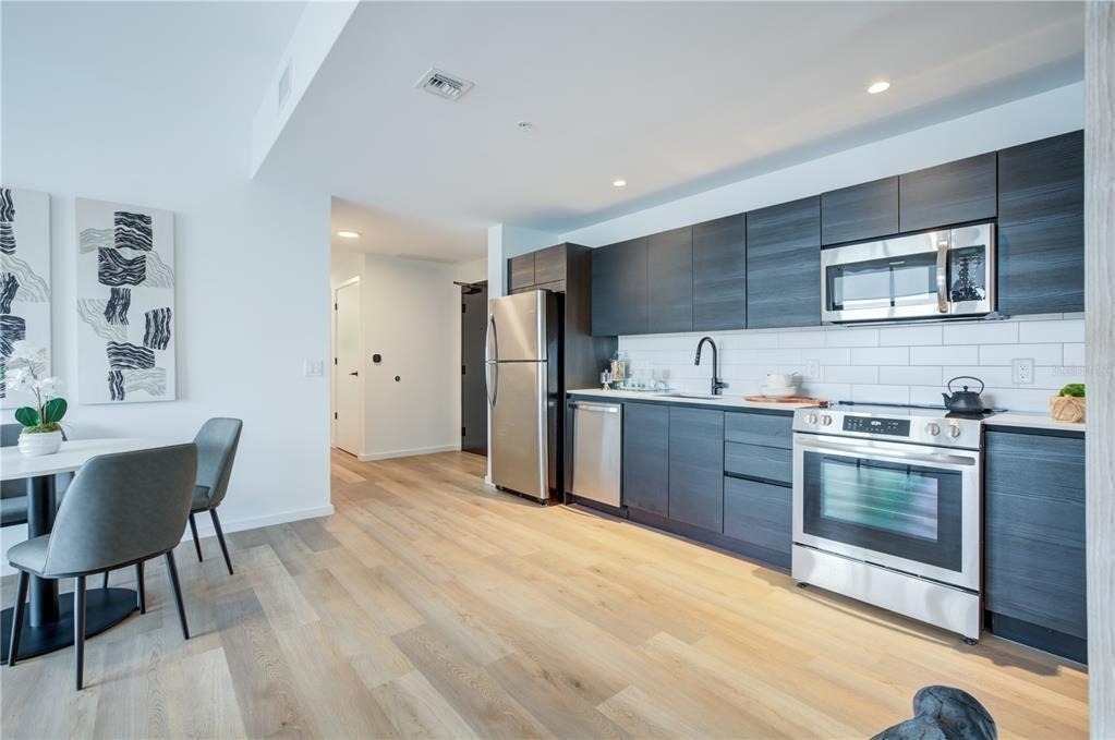 434 N Orange Avenue - Photo 42