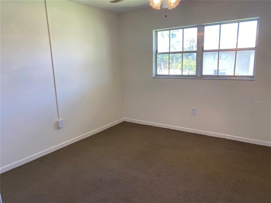 2727 75th Street W - Photo 8