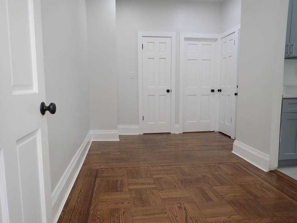 663 East 94th Street - Photo 6