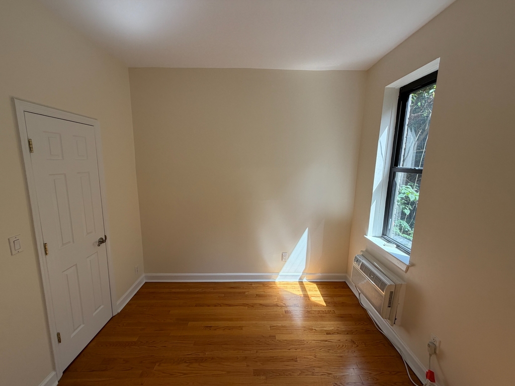 East 91st Street - Photo 1