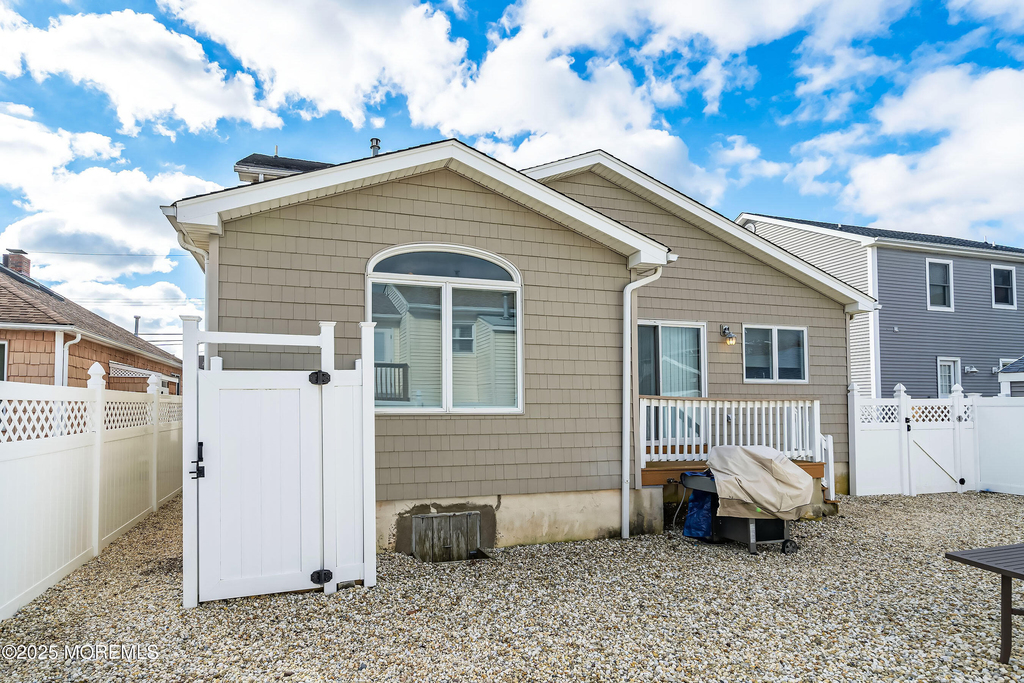 21 Magee Avenue - Photo 20