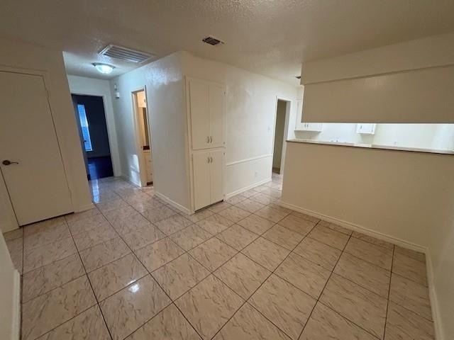 762 E Pecan Street - Photo 0