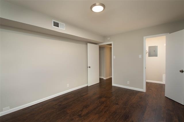 5315 Fleetwood Oaks Avenue - Photo 8