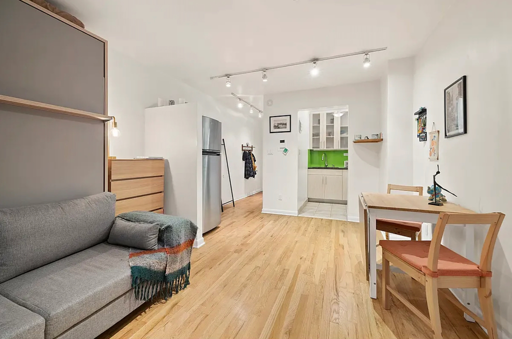 West 55th Street - Photo 1
