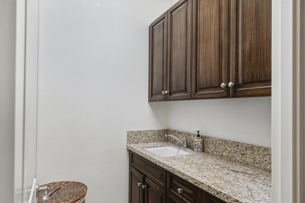 45737 Club Drive - Photo 34