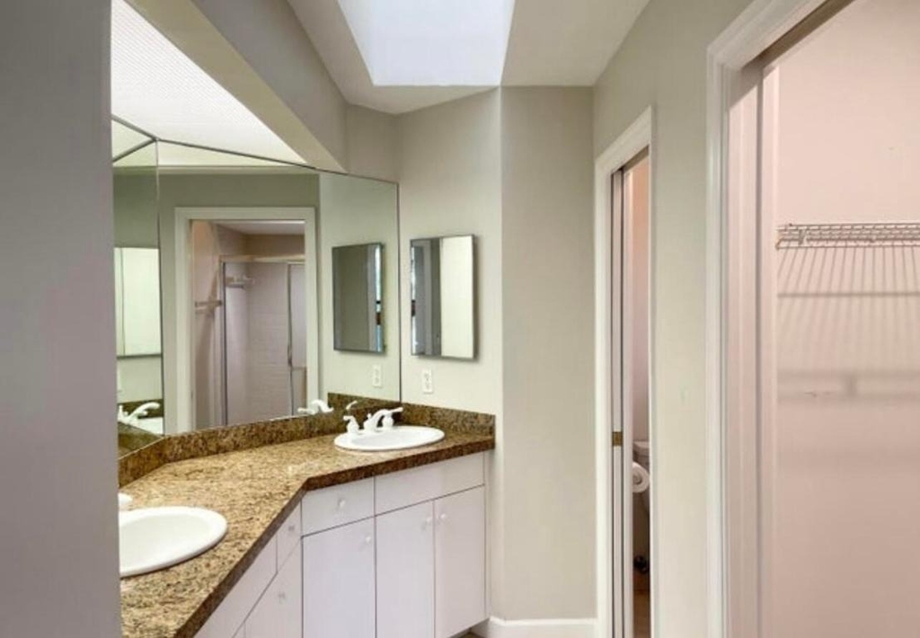 6142 Se Landing Way - Photo 7