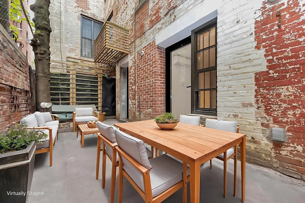 121 East 37th Street - Photo 6