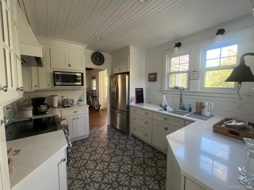 22 Crescent Avenue - Photo 4