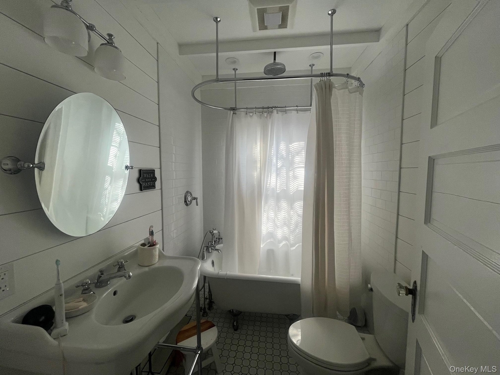 22 Crescent Avenue - Photo 10