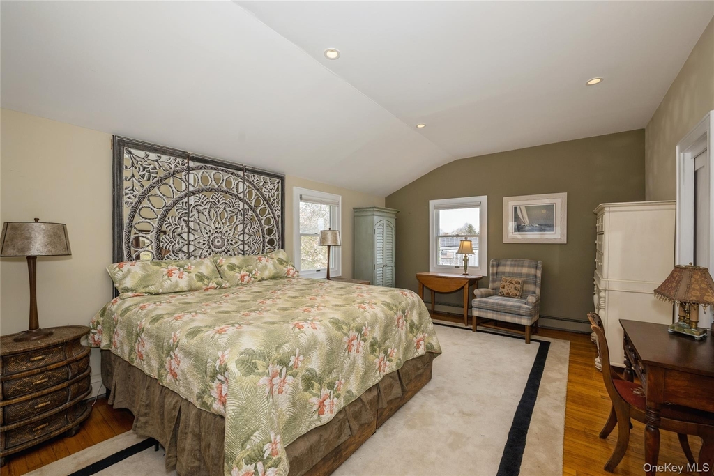 155 Essex Street - Photo 4