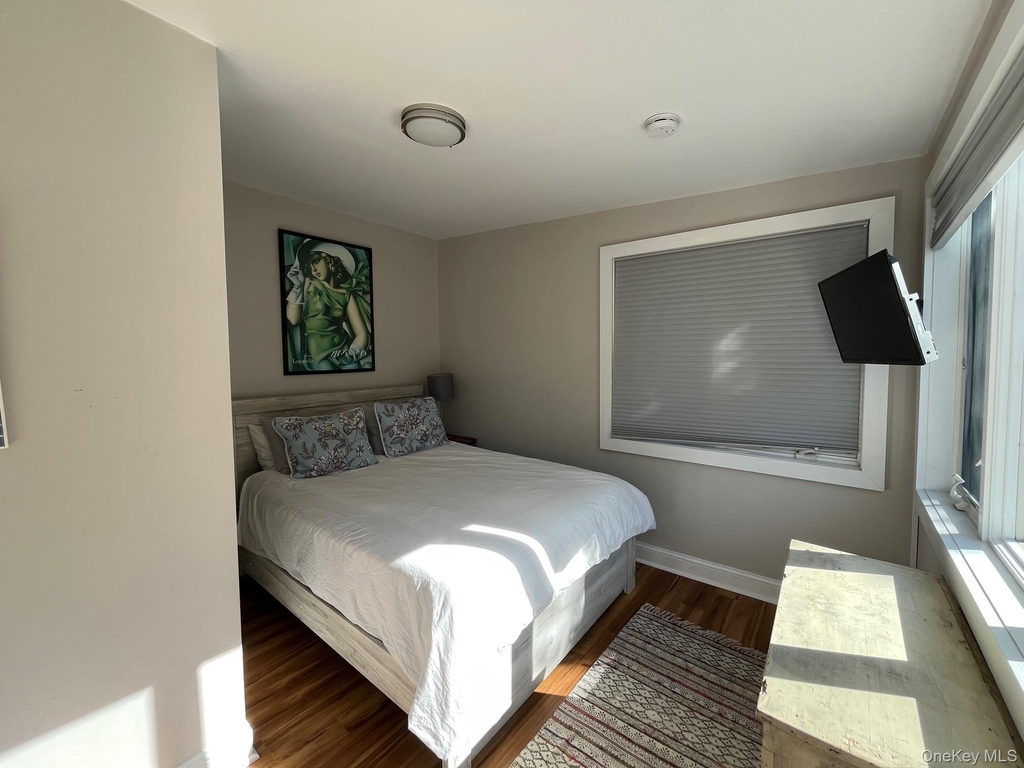 150 Clipper Roadway - Photo 13