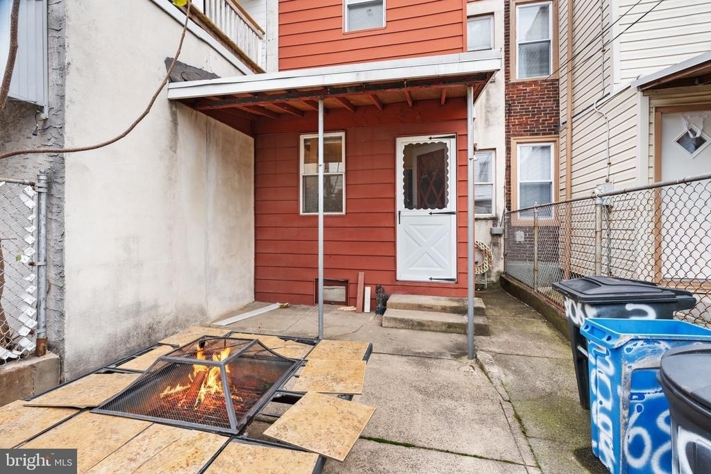 3068 Livingston Street - Photo 13