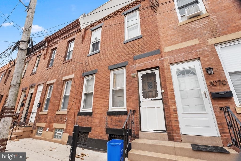 3068 Livingston Street - Photo 1