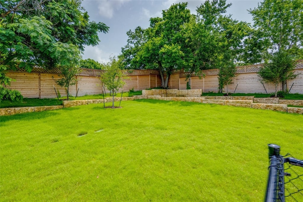 4802 S Congress Ave - Photo 31