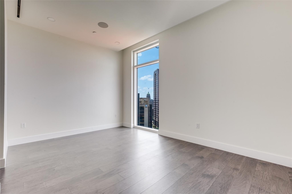 123 Lexington Ave - Photo 6
