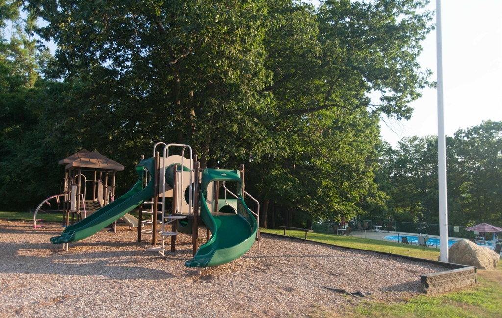106 West River - Photo 7