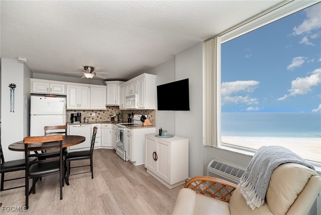 7330 Estero Boulevard - Photo 0