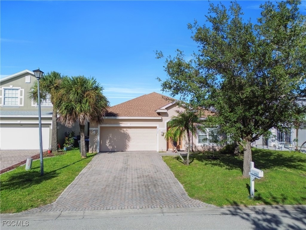 8125 Silver Birch Way - Photo 33