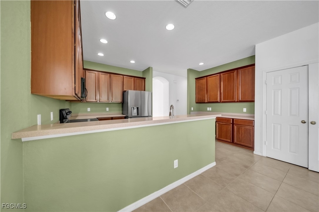 8125 Silver Birch Way - Photo 6