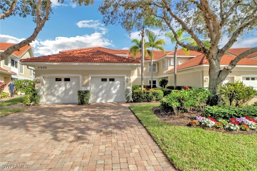 5325 Andover Drive - Photo 0