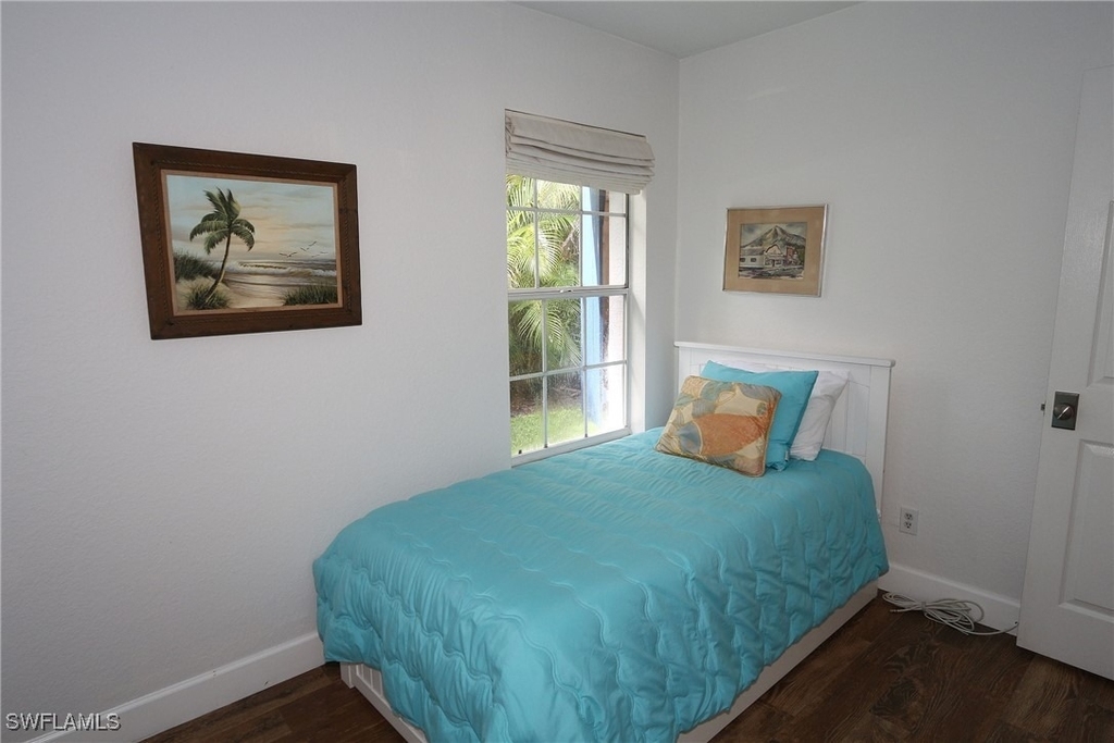 714 11th Street N - Photo 10