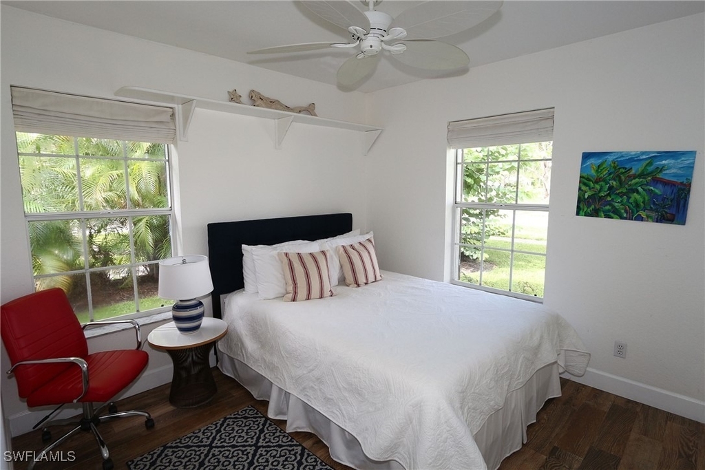 714 11th Street N - Photo 8