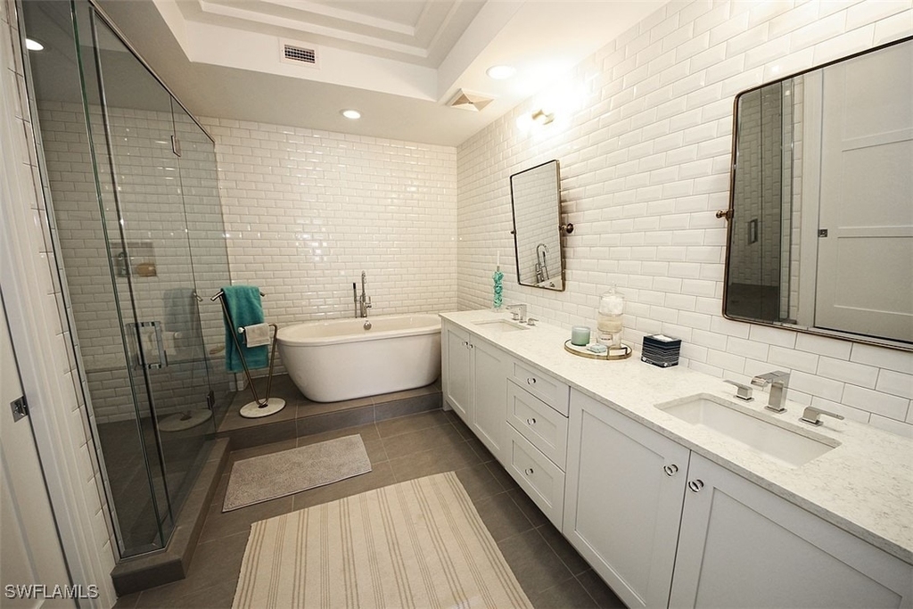 1035 3rd Avenue S - Photo 12